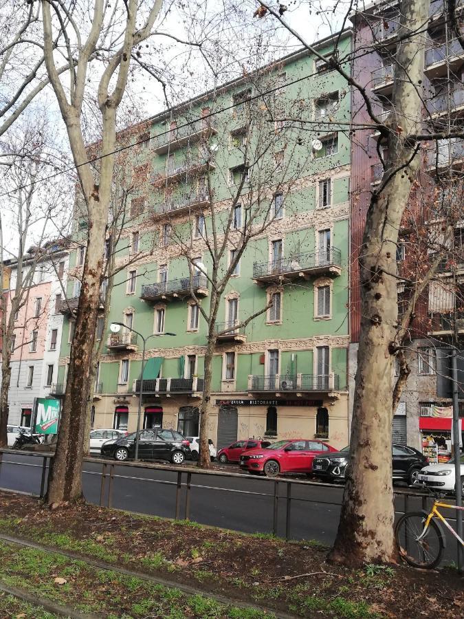 Al 32 Apartment Milan Exterior photo