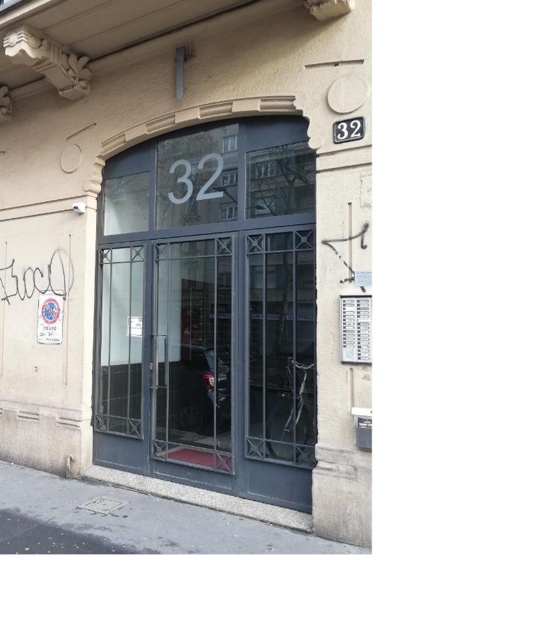 Al 32 Apartment Milan Exterior photo