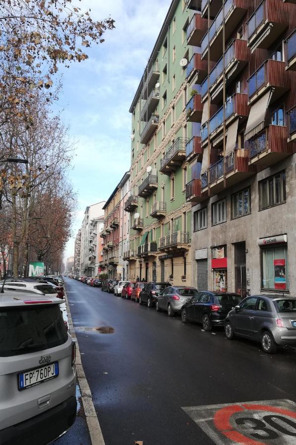 Al 32 Apartment Milan Exterior photo